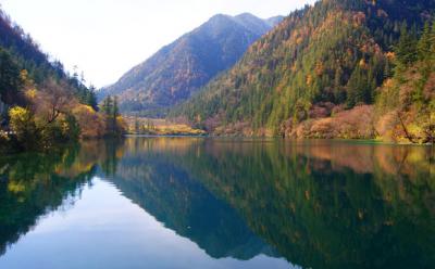 火命人犯太岁要如何化解,佩戴红发晶