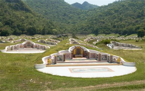 墓地风水讲究什么 墓地风水有讲究吗