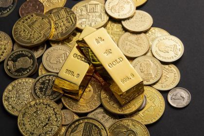 大门放硬币9个意思是什么 大门放硬币怎么摆