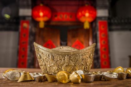 五月马的命运如何 属马人什么时候运气好