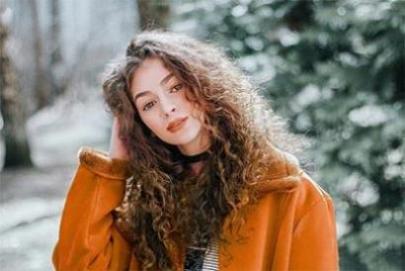己酉女 各方面运势详细解析