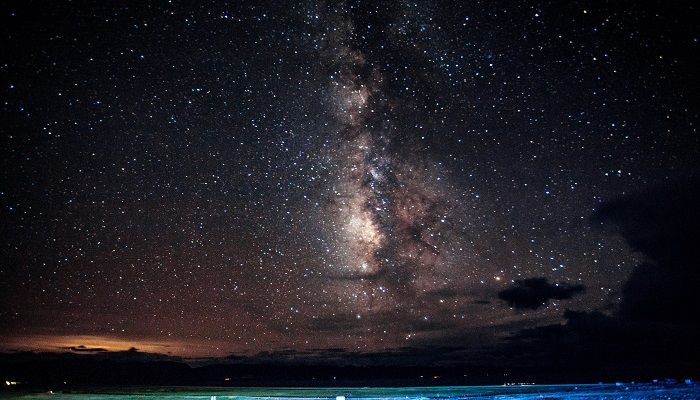 八月末属于什么星座