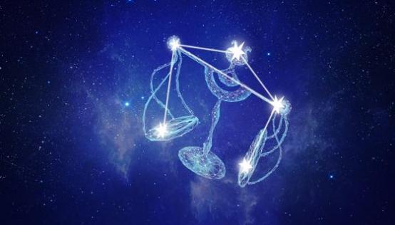 天秤座男生喜欢什么星座的女生