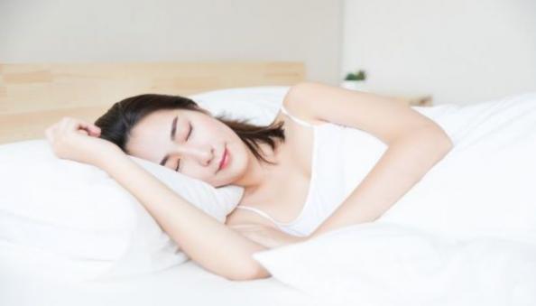 梦见和别的女人裸睡是什么意思
