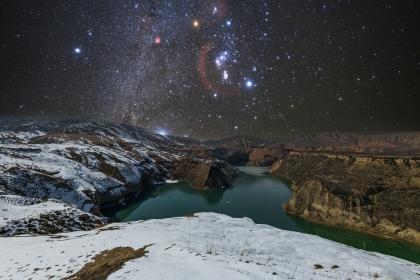 2023年闰二月二十九日出生的星座是哪一个？