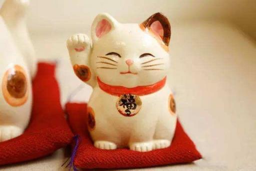 鞋柜上摆什么摆件风水好
