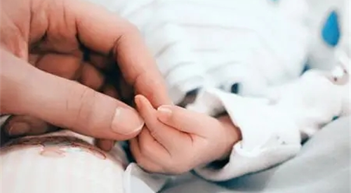 梦见自己产下一个男婴周公解梦 梦见自己产下一个婴儿