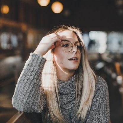 小桥流水人家!贺姓女孩取名推荐