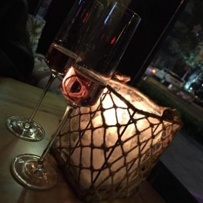 形容出手相救的成语,有人出手相救吗
