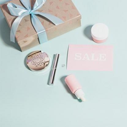 春节的来历和传说100字,春节的来历和传说