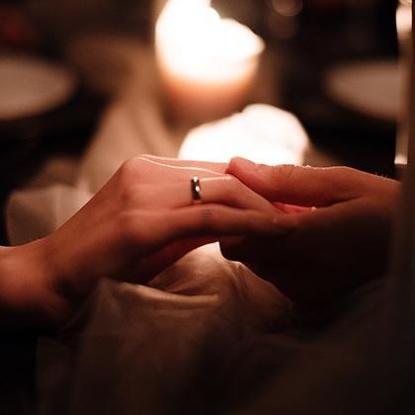 黄历宜嫁娶和结婚登记有关系吗,黄历上结婚和嫁娶有什么区别